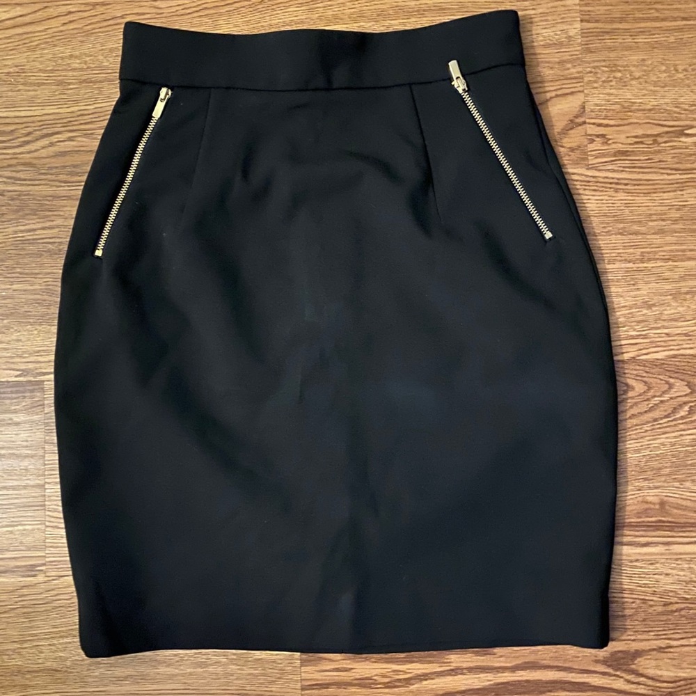 Black skirt
